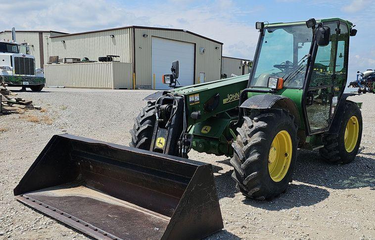 2002 John Deere 3400